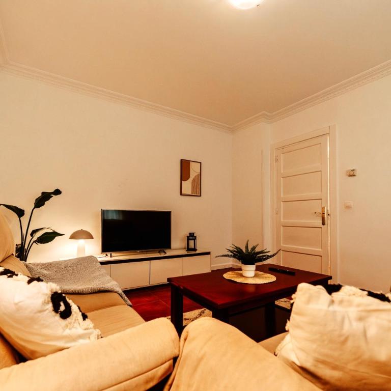 Casa Verde Logroño - Four-Bedroom House - 4