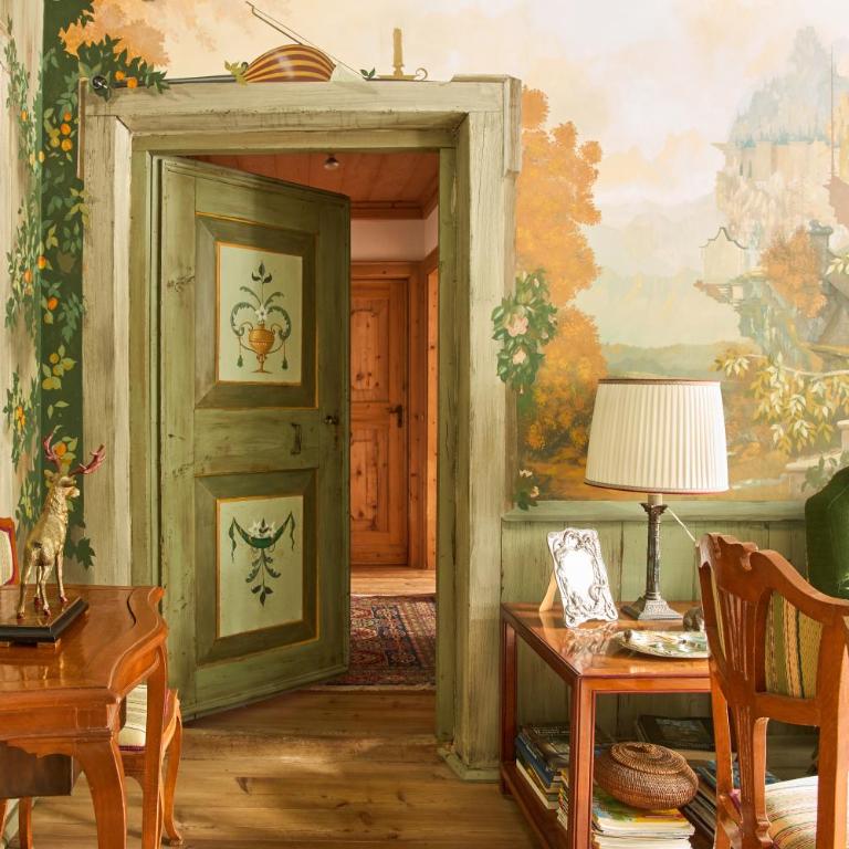 Dimora Nobile d'Ottocento - parcheggio interno - Appartamento con Vista Montagna - 1