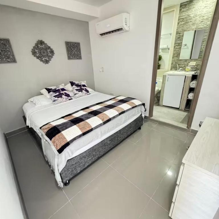 Apartamento Amoblado en Manga, Cerca al Centro Historico de Cartagena - Two-Bedroom Deluxe Apartment - 6