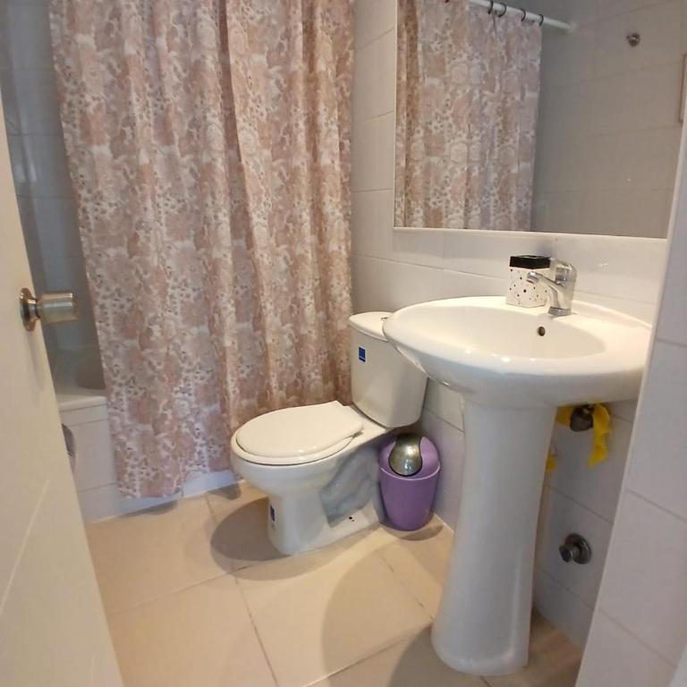 Departamento en el Tabo, ideal para tus vacaciones - Three-Bedroom Apartment - 2