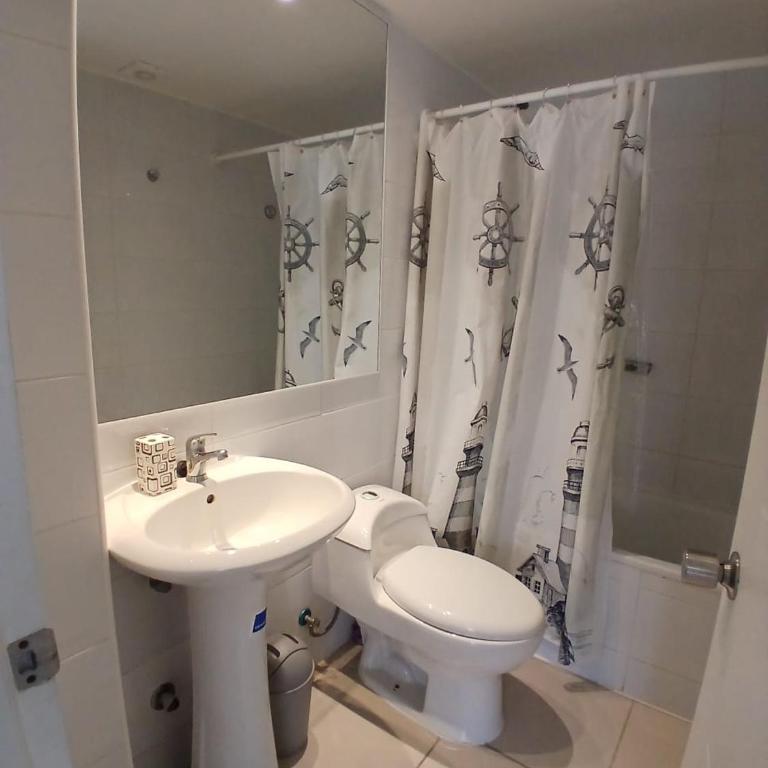 Departamento en el Tabo, ideal para tus vacaciones - Three-Bedroom Apartment - 4