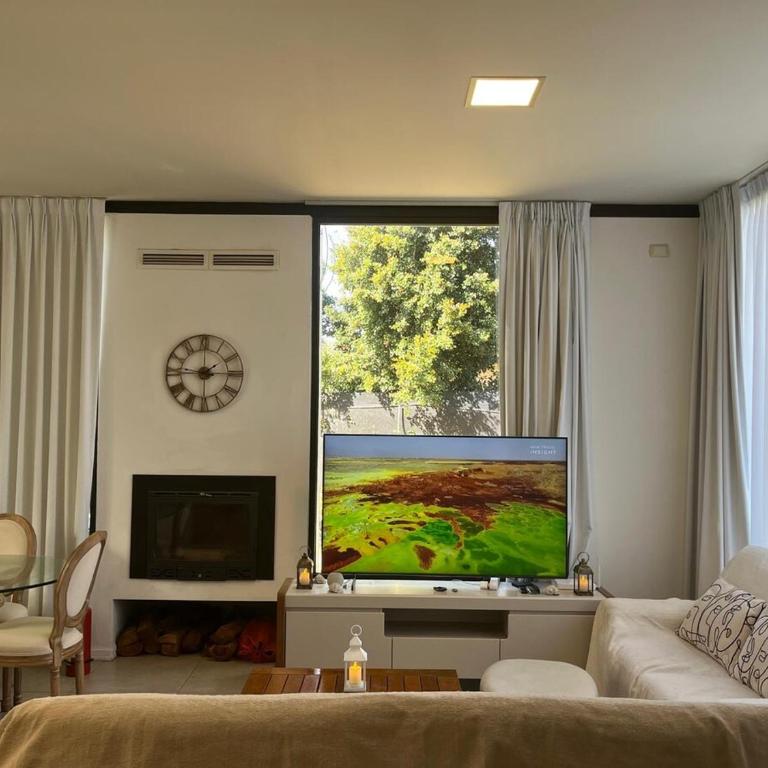 Hermosa casa en barrio privado Punta del Este - Three-Bedroom House - 4