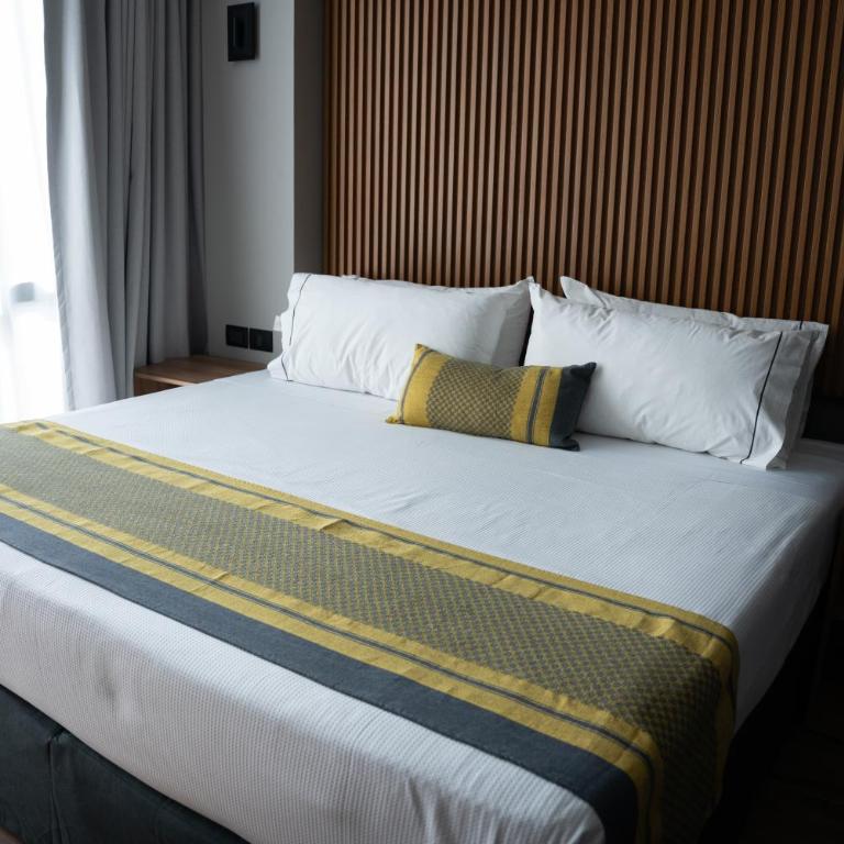 Hotel Block Suites - Suite Deluxe con cama extragrande - 12