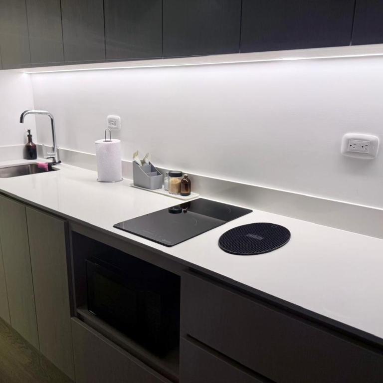 Apartamento Moderno cerca a Corferias Quadro Smartliving - Apartamento Deluxe de 1 dormitorio - 9