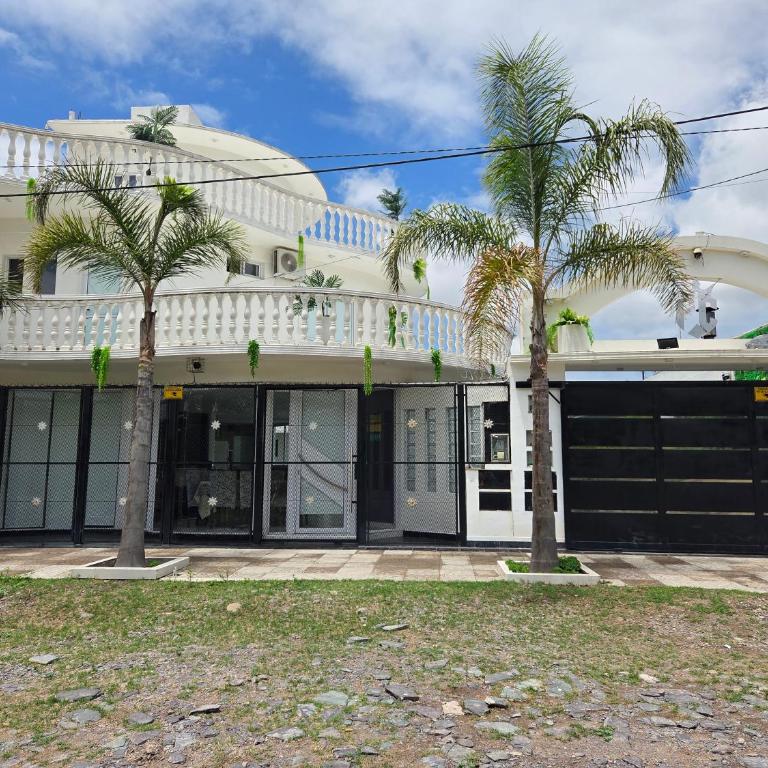 Alisos Suite FC Vip - Three-Bedroom House - 10