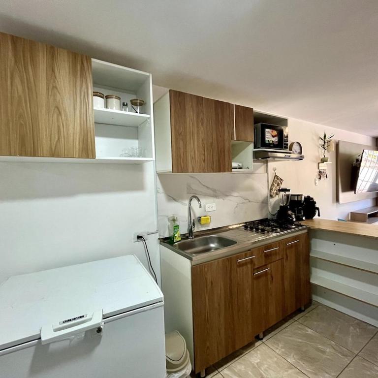 Moderno apartamento privado con parqueadero - Apartamento de 2 dormitorios - 2