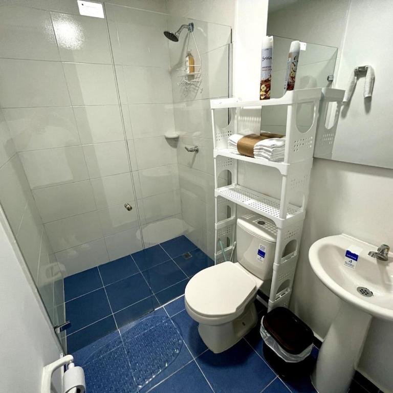 Moderno apartamento privado con parqueadero - Apartamento de 2 dormitorios - 5