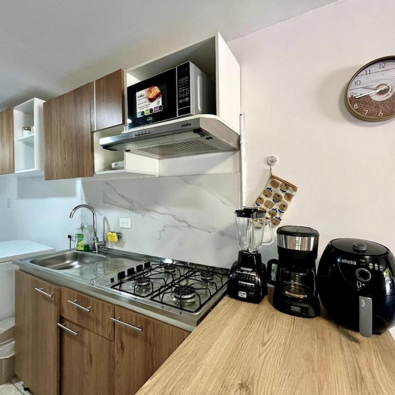 Moderno apartamento privado con parqueadero - Apartamento de 2 dormitorios - 9
