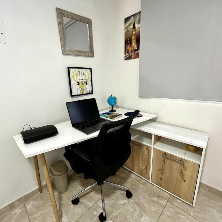 Moderno apartamento privado con parqueadero - Apartamento de 2 dormitorios - 12