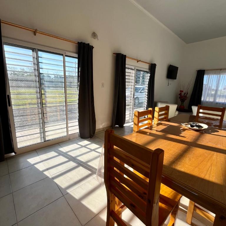 Hospedaje Emanuel Baradero - Two-Bedroom House - 12