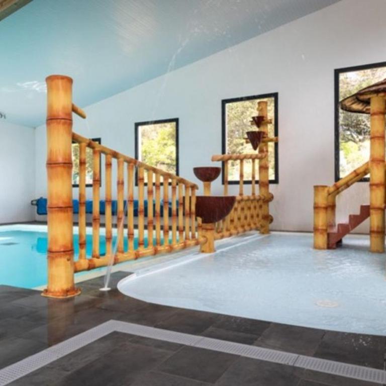 Chalet Premium avec Terrasse - 3 Chambres - API-1-52-907 - Chalet - 12