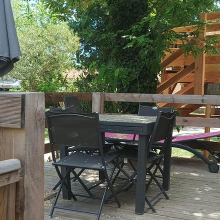 Mobil-Home Cozy avec Terrasse à Roquebrune-sur-Argens - API-1-52-1053 - Mobile Home - 9