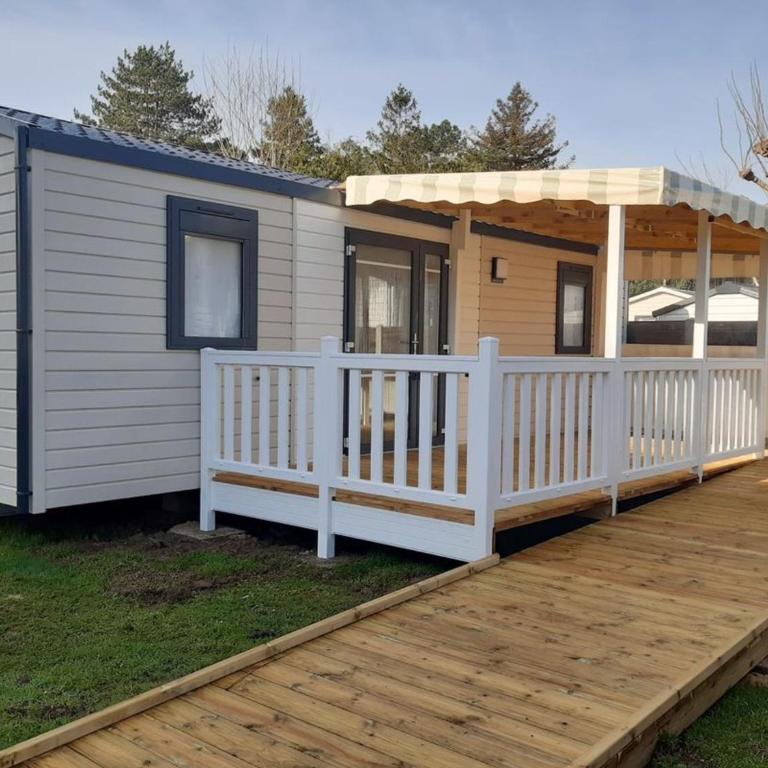 Mobil-home PMR avec terrasse à Saint-Hilaire-de-Riez - API-1-52-1087 - Mobilheim - 1
