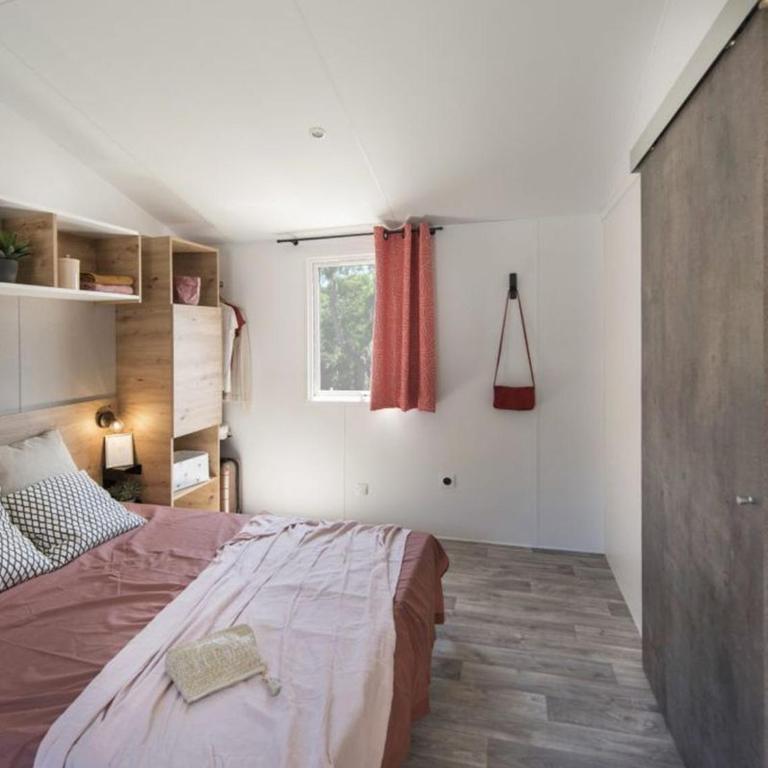 Mobil-home PMR avec terrasse à Saint-Hilaire-de-Riez - API-1-52-1087 - Mobilheim - 6