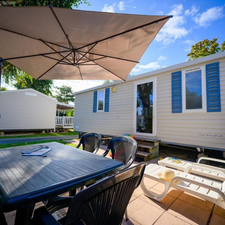 Mobil home avec terrasse à Saint-Jean-de-Monts - API-1-52-1095 - Mobile Home - 1