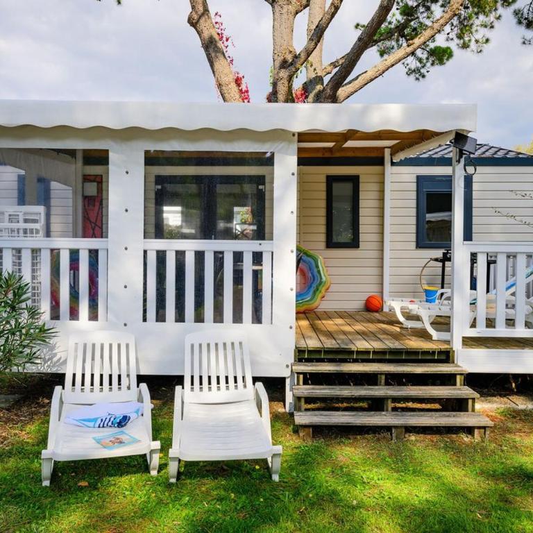 Mobil-home de 40m² pour 8 personnes avec rampe d'accès - API-1-52-1083 - Casa Mobile - 5