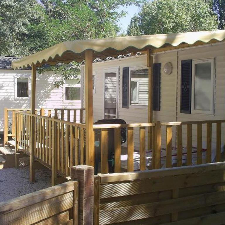 Mobil home confortable avec terrasse à Hyères - API-1-52-1092 - Casa Mobile - 1