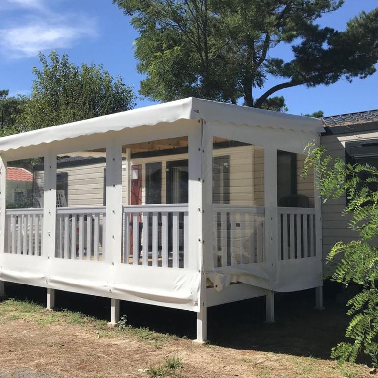 Spacieux Mobil-home 40m² avec terrasse - API-1-52-1094 - Mobilheim - 1