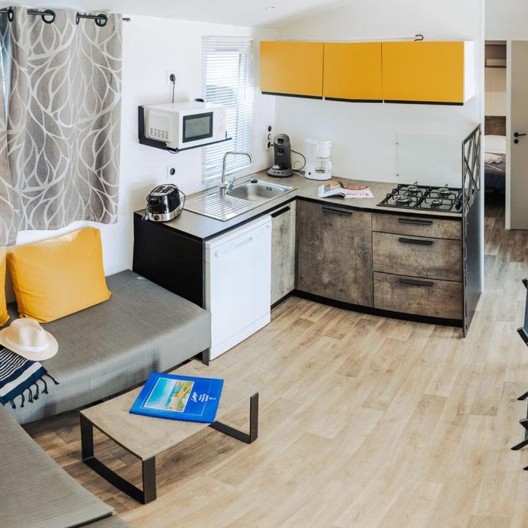 Mobil-home spacieux avec terrasse pour 8 personnes - API-1-52-1168 - Casa Móvil - 5