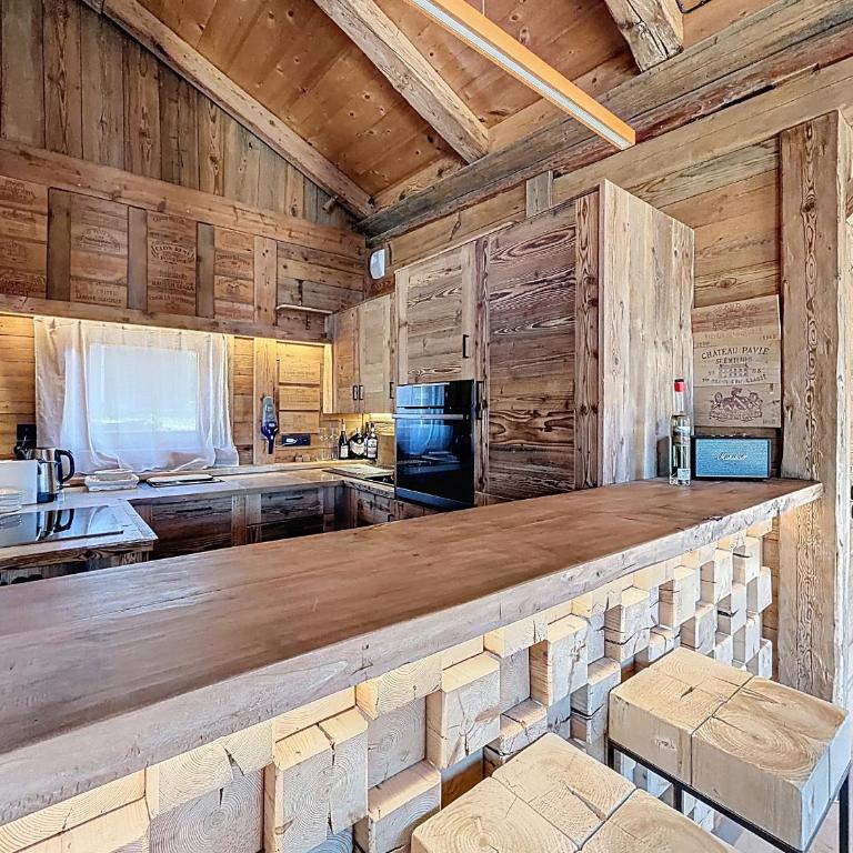 Chalet 5 chambres + dortoir proche pistes Combloux - Chalet 3 Chambres - 6