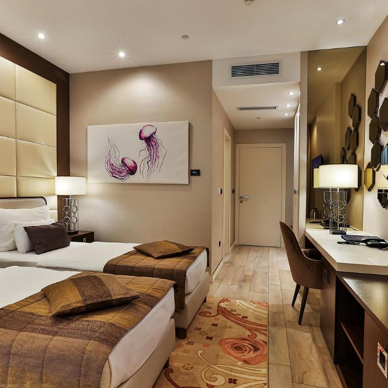 Hotel Riva by Aycon - Double or Twin Room with Mountain View - 2