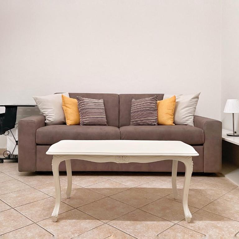 UR-NEST Toscana - One-Bedroom Apartment - 5