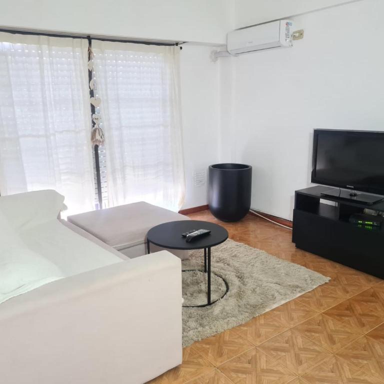 Mateo - One-Bedroom Apartment - 4