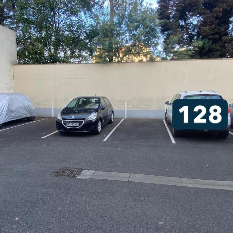 Studio Cosy, résidence sécurisée, parking privé - Appartement 1 Chambre - 21
