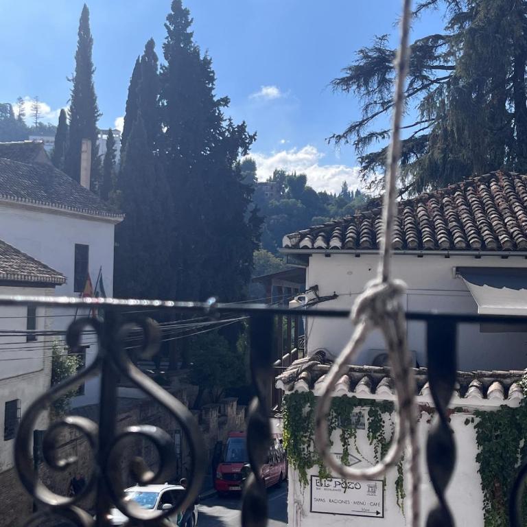 Apartamento con terraza en el Albayzin - Two-Bedroom Apartment with View - 23