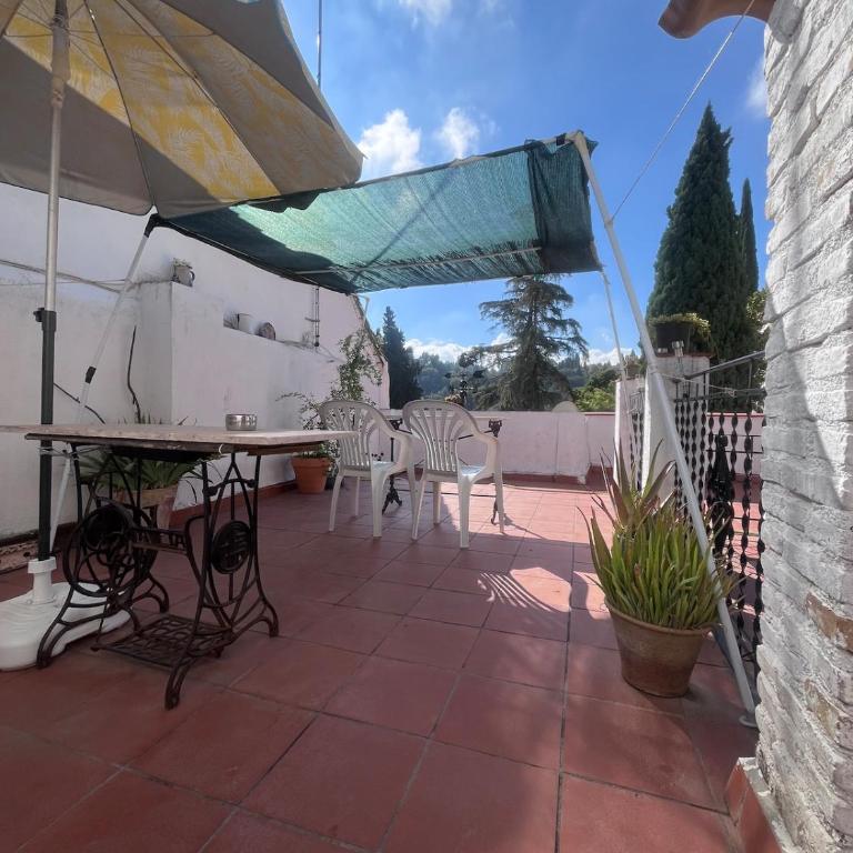 Apartamento con terraza en el Albayzin - Two-Bedroom Apartment with View - 27