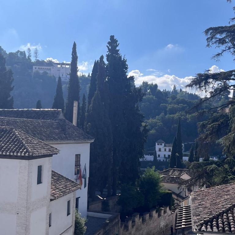 Apartamento con terraza en el Albayzin - Two-Bedroom Apartment with View - 34