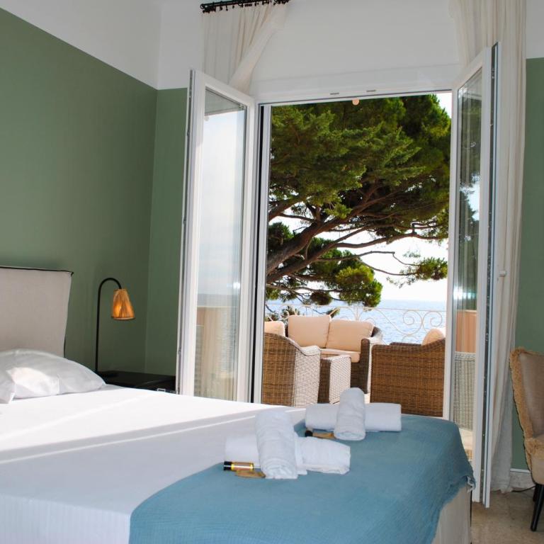 Villa Capdale Horizon with separate guest house - Villa - 13