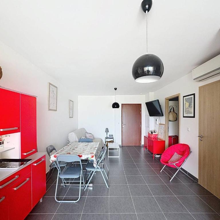 Appartement moderne avec grande terrasse au cœur de Calvi - Appartement 1 Chambre avec Terrasse - 4