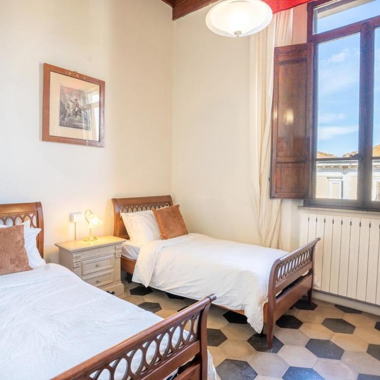 2 min a piedi dalle Mura - Charmful historic Gem - Appartamento con 2 Camere da Letto - 5