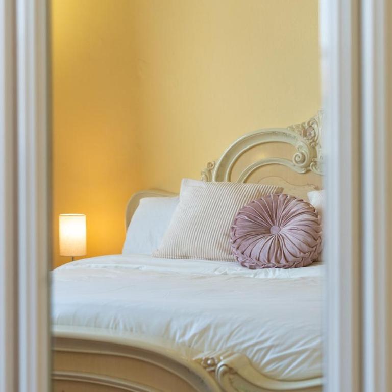 2 min a piedi dalle Mura - Charmful historic Gem - Appartamento con 2 Camere da Letto - 15