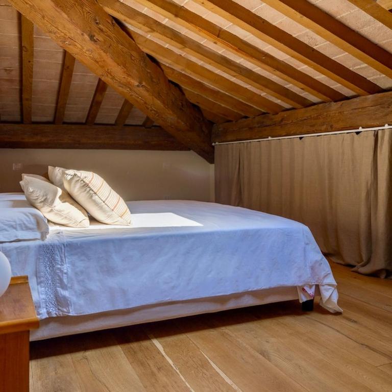 Penthouse in Palazzo San Donnini - Two-Bedroom Apartment - 7