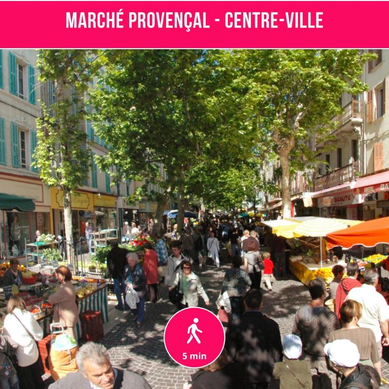 Le Garibaldi - Idéal Couple & PRO- Animaux acceptés - 5min à pied du Port - CENTRE VILLE - Commerces - Plage 10min en voiture - WIFI HD - Parking GRATUIT dans la rue - Apartment with Balcony - 27