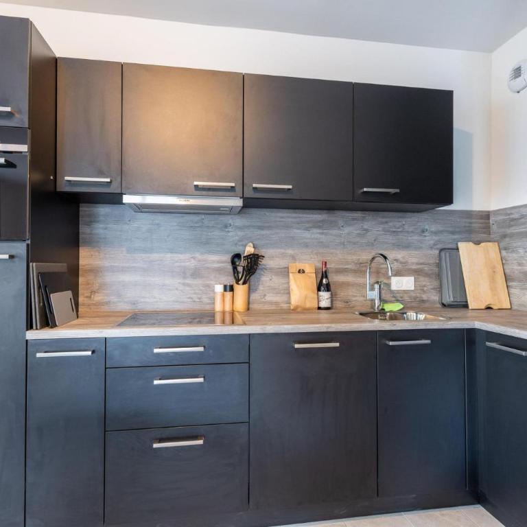 3-room flat | 4 persons | 5 min from the gondola | Res.Méri-Bellecombe - Vacation Home - 7