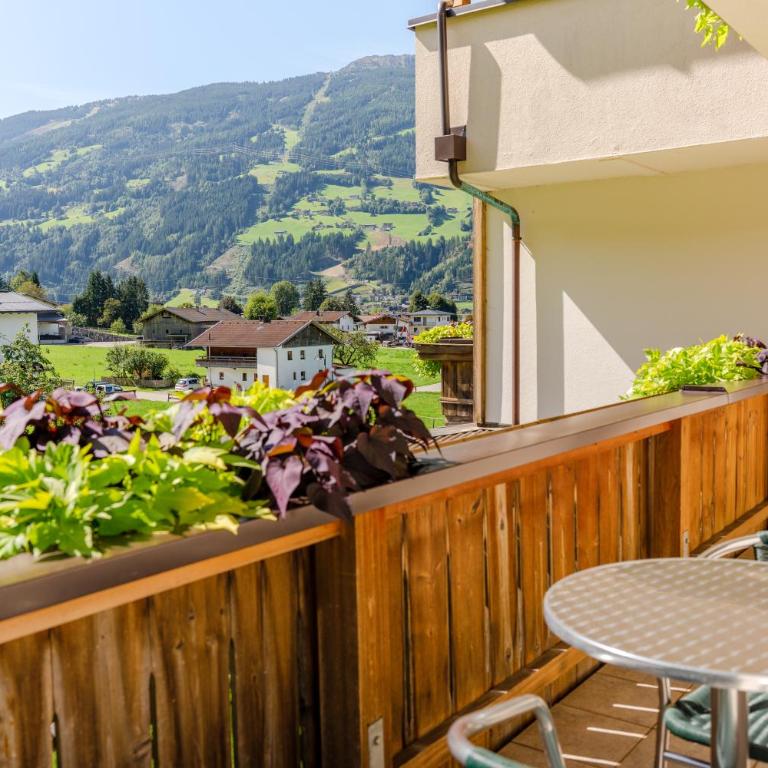 Gästehaus Wurm - Apartment mit 2 Schlafzimmern und Balkon - 16