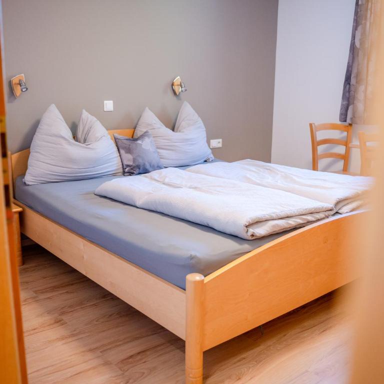 Gästehaus Wurm - Apartment mit 2 Schlafzimmern und Balkon - 17