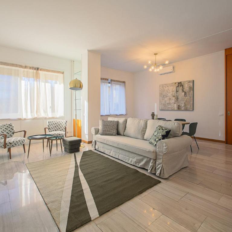 Santa Sofia M4 Chic Apartment - Milan Center - Appartamento con 2 Camere da Letto - 1