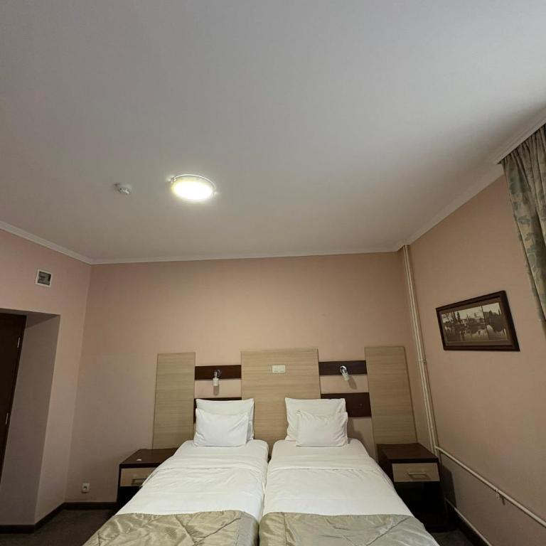 Hotel Leotar - Dvokrevetna Soba sa Zasebnim Krevetima - 10