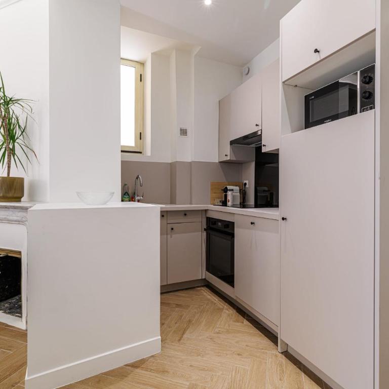 Moderne 2 Pièces à 50m de Monaco - Appartement - 10