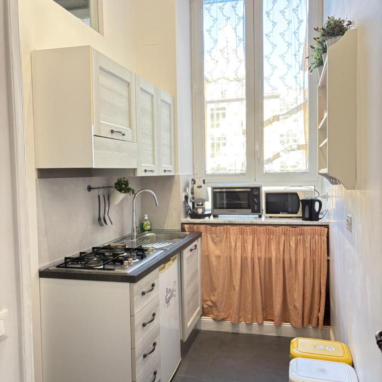 Donna Sofi Naples - One-Bedroom Apartment - 16