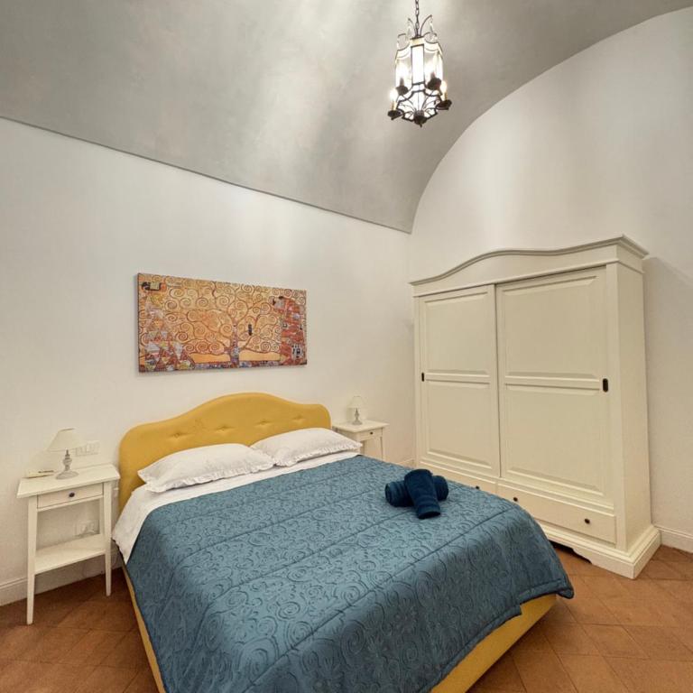 Donna Sofi Naples - One-Bedroom Apartment - 32