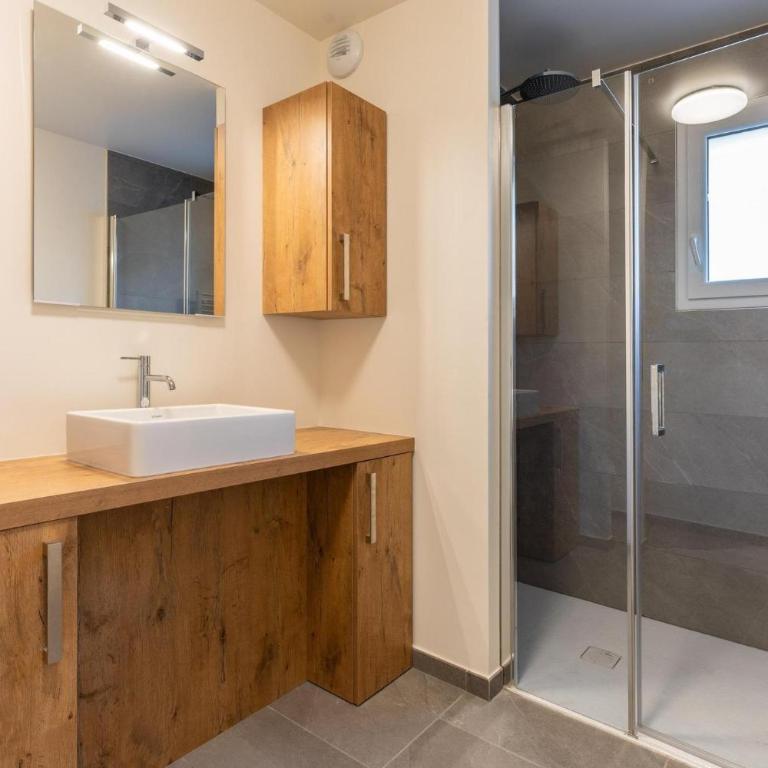 Appartement 4 pièces (duplex) | 6 personnes | 5 min de la télécabine | Rés.Méri-Bellecombe - Maison de Vacances - 12