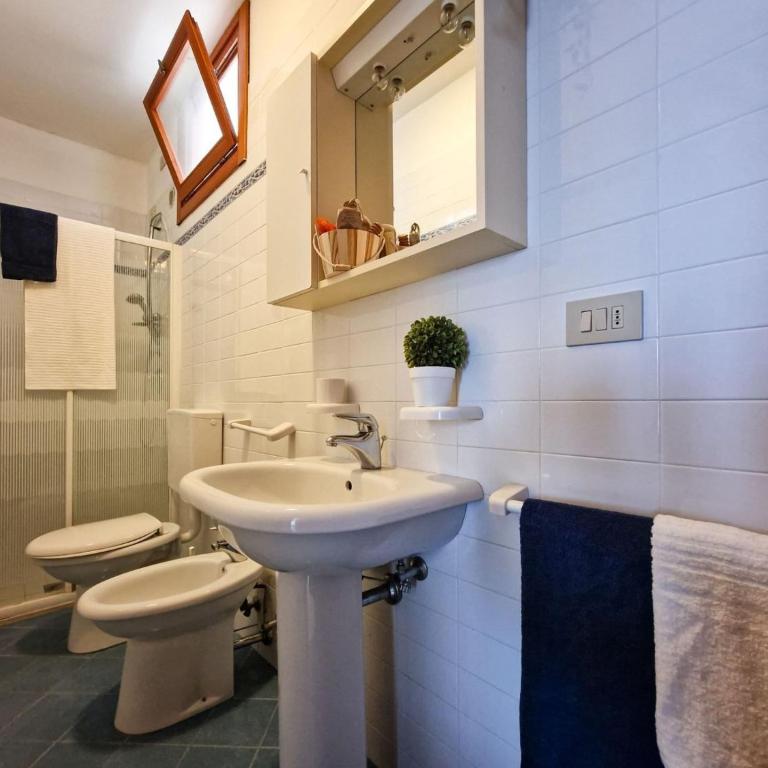 Modern flat with swimming pool - Appartamento - 17