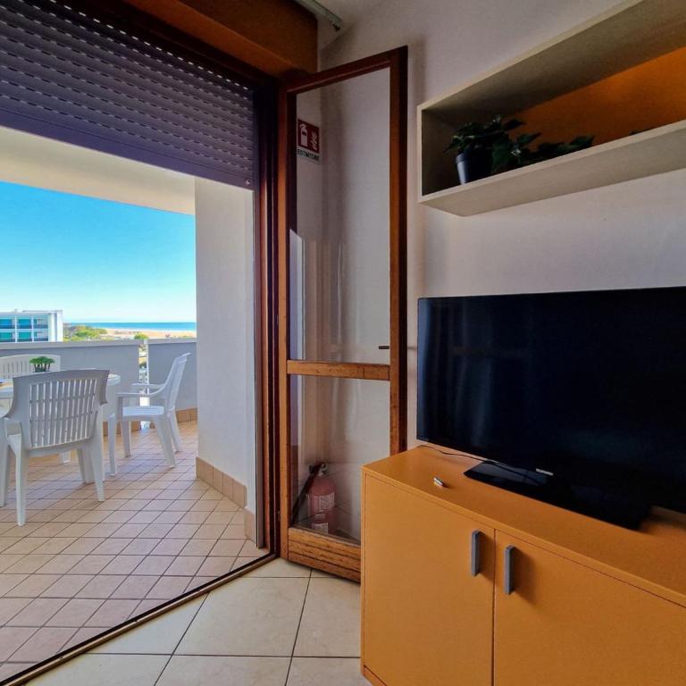 Modern flat with swimming pool - Appartamento - 21