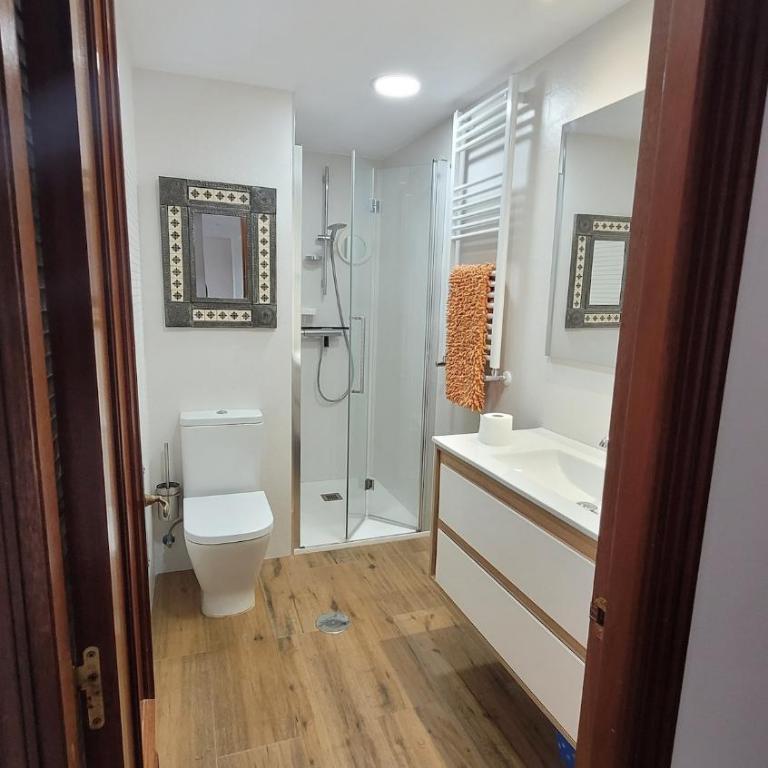 Apartamento con cocina abierta y vistas verdes - Apartamento de 1 dormitorio - 3