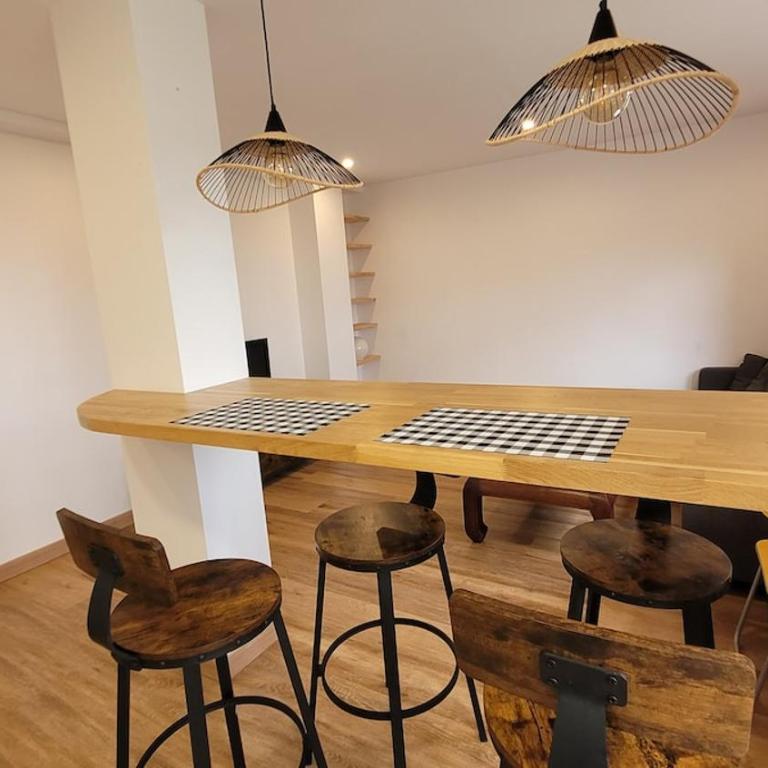 Apartamento con cocina abierta y vistas verdes - Apartamento de 1 dormitorio - 4